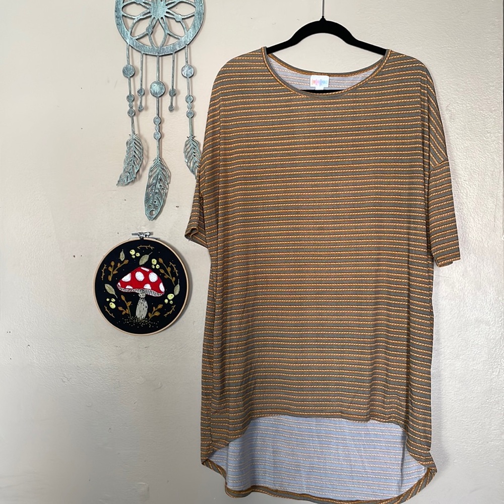 LulaRoe Top